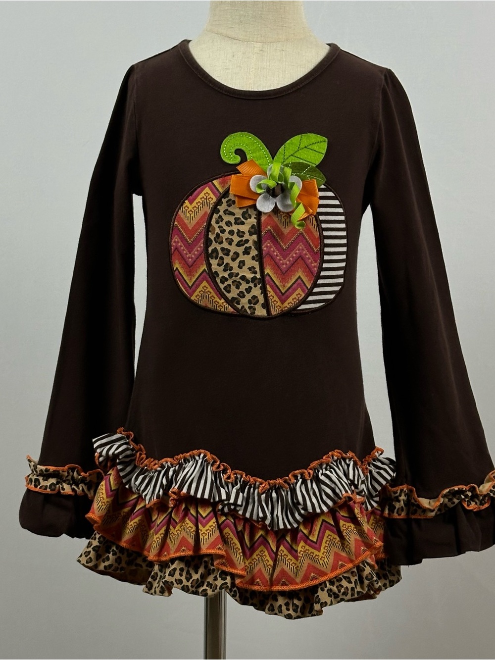 EMILY ROSE Thanksgiving Fall Themed long sleeve pumpkin ruffle shirt - size 8